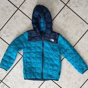 The North Face Thermoball Jacket size 6